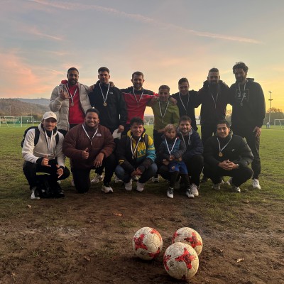 1. Goleadores Gundeli - Diverse